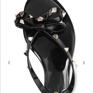 Valentino the rock stud rubber flip flops